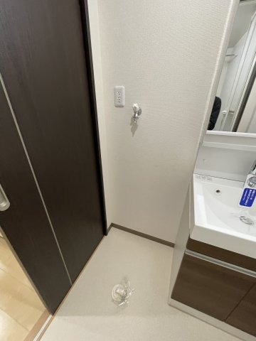 【設備】 | フジパレス東三国5番館 | 室内洗濯機置き場です