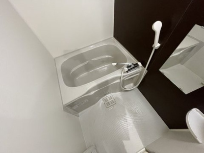 【浴室】 | フジパレス東三国5番館 | コンパクトで使いやすいお風呂です