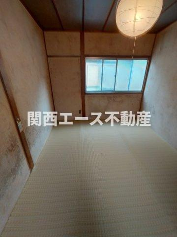  | 三箇１丁目貸家