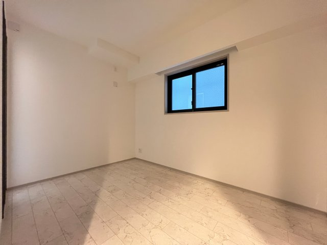 エステムプラザ南船場レジスタの洋室