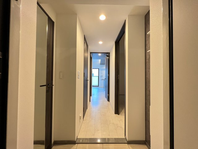 エステムプラザ南船場レジスタの玄関