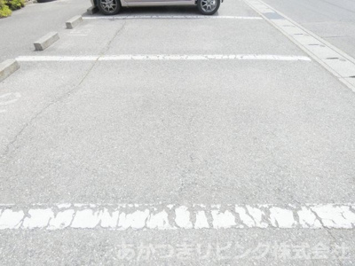 【駐車場】 | （コーポ関 A棟）