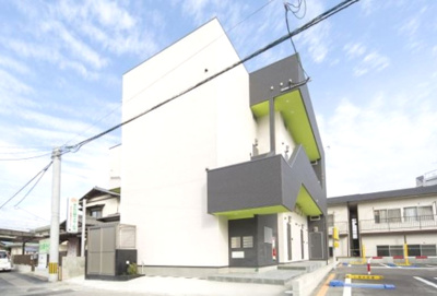 【エントランス】 | キキ・ド・Kuma(キキドクマ) | エントランスです