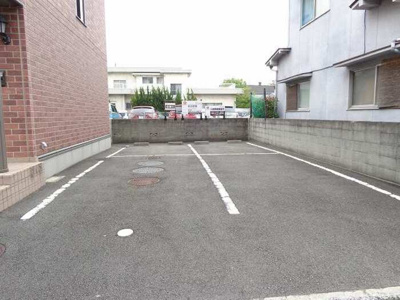 【駐車場】 | ウィロー･ウーノ