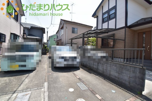 鴻巣市新宿1丁目　中古一戸建ての駐車場