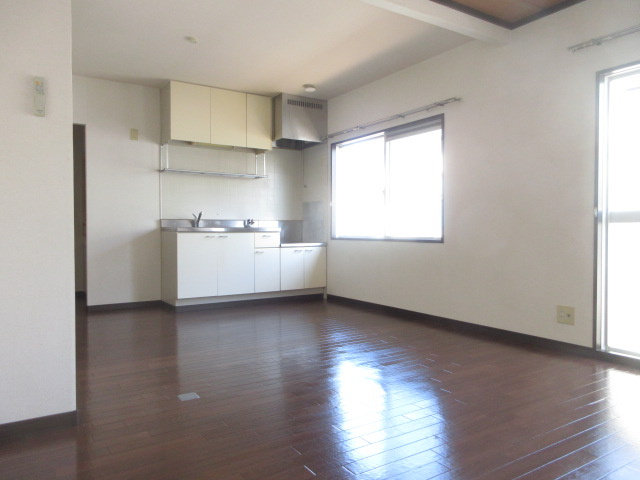 【居間・リビング】 | フレグランス左京Ｂ