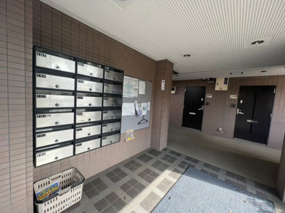 【エントランス】 | エルトベーレ三鷹