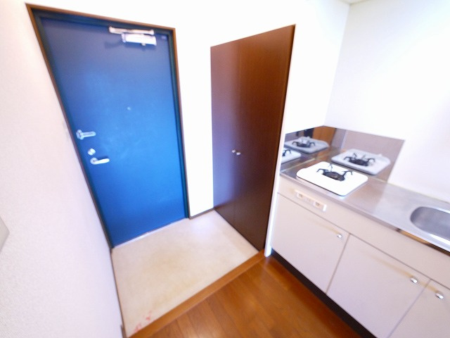 南新町ビルの玄関|落ち着いた玄関です