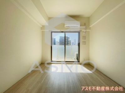 【居間・リビング】 | エスリード大阪梅田リュクス | ※同物件　別間取り　参考写真