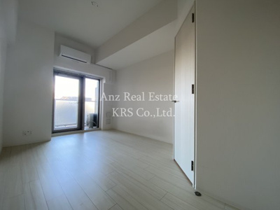 【洋室】 | エスリード九条スタシオン | 設備充実のお部屋部分です！