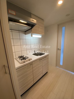 【キッチン】 | エスリード九条スタシオン | 2口ガスコンロ！照明付きのシステムキッチンです♪