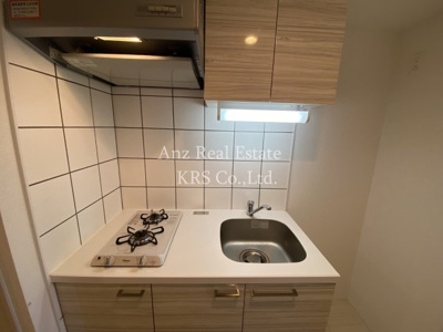 【キッチン】 | エスリード九条スタシオン | 手元が明るくお料理しやすいシステムキッチン♪