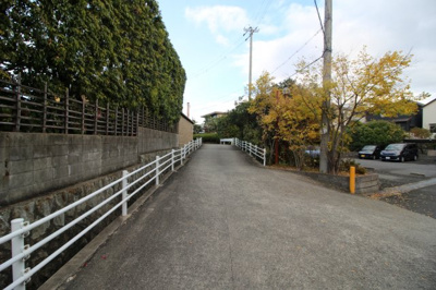 【周辺】 | 六龍苑岡町