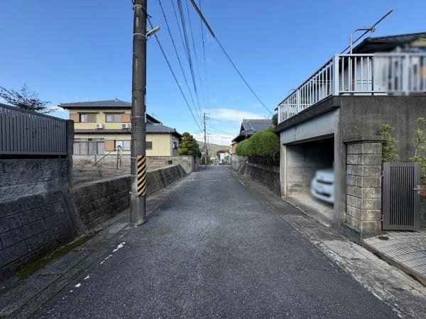 海南市木津　土地の前面道路含む現地写真