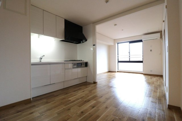 アネシスの居間・リビング|広々11帖のLDKです！
