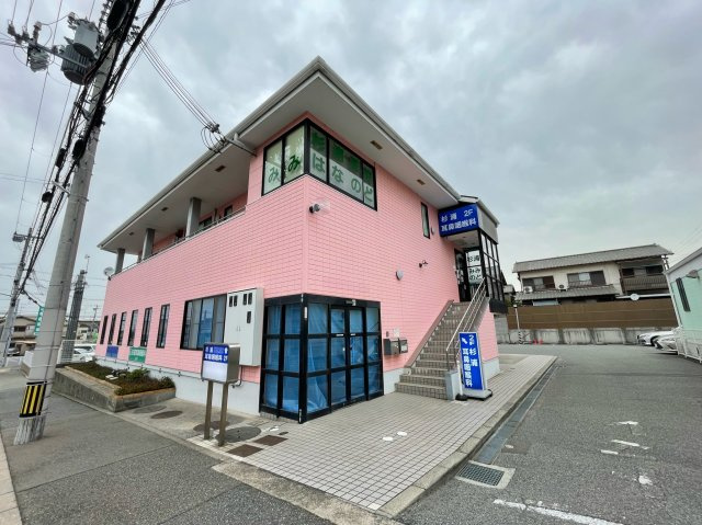 伊川谷町潤和テナントの外観