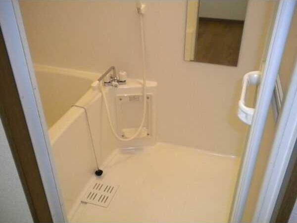 アムール エスパス　　刈谷市近郊の賃貸ならクラスホーム刈谷店の浴室