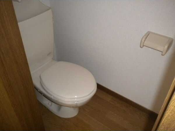 アムール エスパス　　刈谷市近郊の賃貸ならクラスホーム刈谷店のトイレ