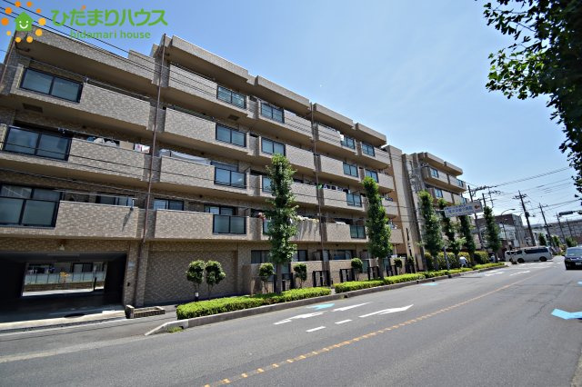 上尾市柏座3丁目　中古マンション　ローヤルシティ上尾の外観