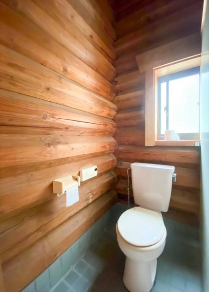 ログハウス店舗～かつらぎ町～のトイレ