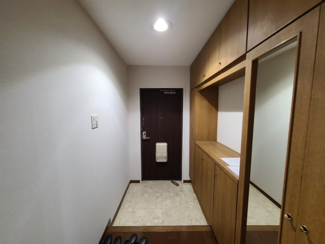 グランクール自由ヶ丘の玄関|グランクール自由ヶ丘
