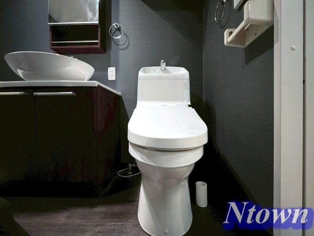 【トイレ】 | ALEX本陣 | 落ち着いた色調のトイレです