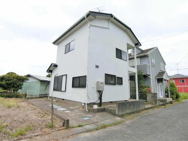 東金市田中貸家の外観