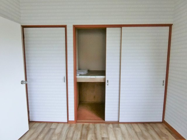 東金市田中貸家の収納