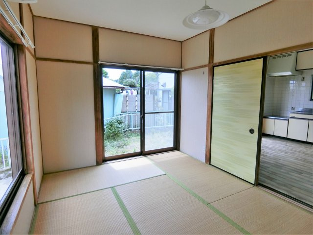 東金市田中貸家の和室