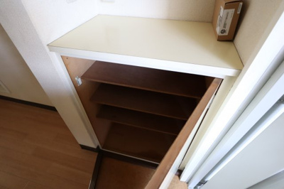 【玄関】 | メゾン・プリエ