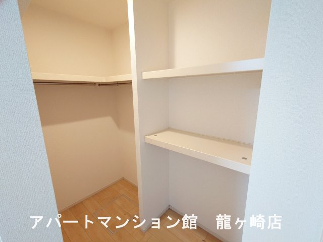 ヴィラ・エレガントの収納|※写真は104号室使用
