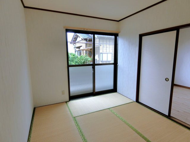 鷲巣ドリームハイツの和室