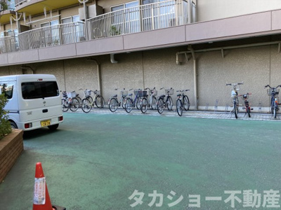 【その他共用部分】 | 稲毛東映マンションB棟 | 駐輪場です。