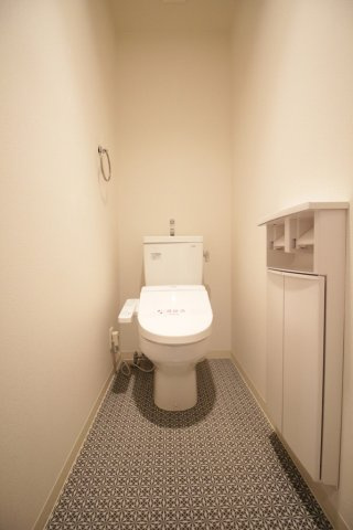 熊本市中央区古桶屋町の賃貸マンションのトイレ