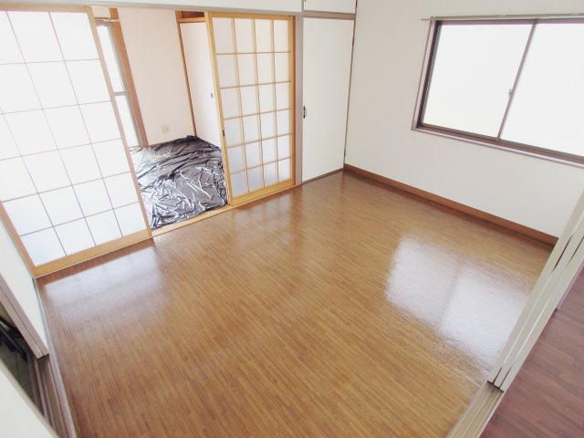 メゾン濱崎の居間・リビング