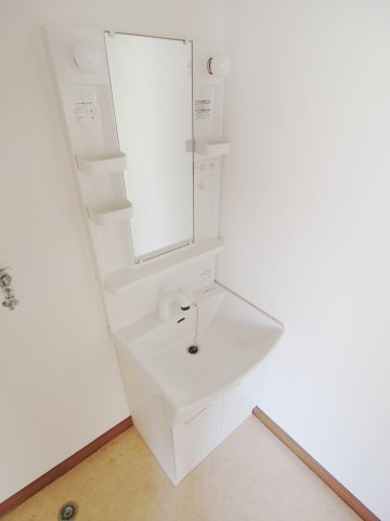 メゾン濱崎の洗面所