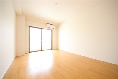 【居間・リビング】 | KSロイヤル大阪城