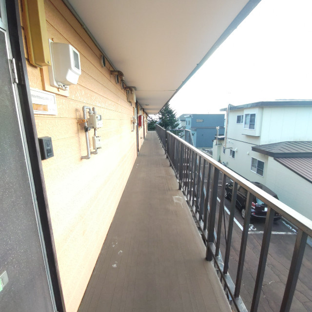 アバンセ20のエントランス