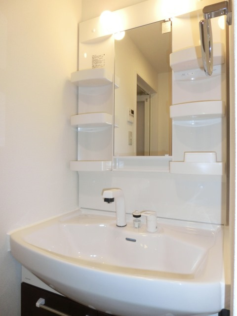 大阪市淀川区十三元今里１丁目の賃貸マンションの独立洗面台