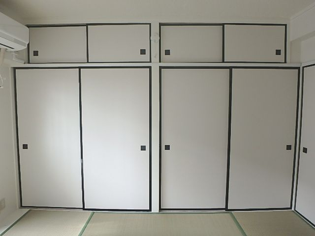 ビレッジハウス安倍1号棟の収納|204の写真