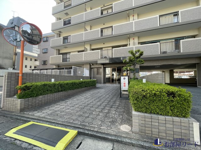 ライオンズマンション小頭町公園のエントランス