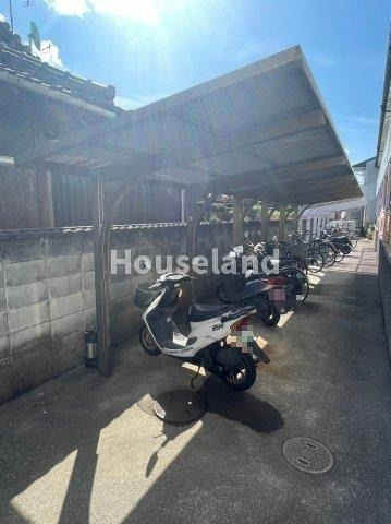 ジョイコート木ノ本の駐車場