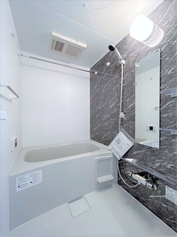 ルポゼ　k.kの浴室