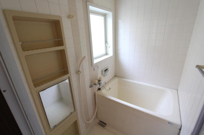 【浴室】 | クイーンフィールド