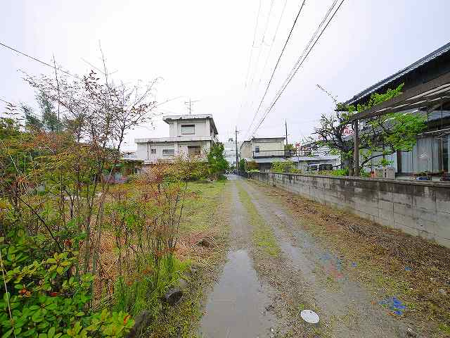 平瀬貸家の周辺