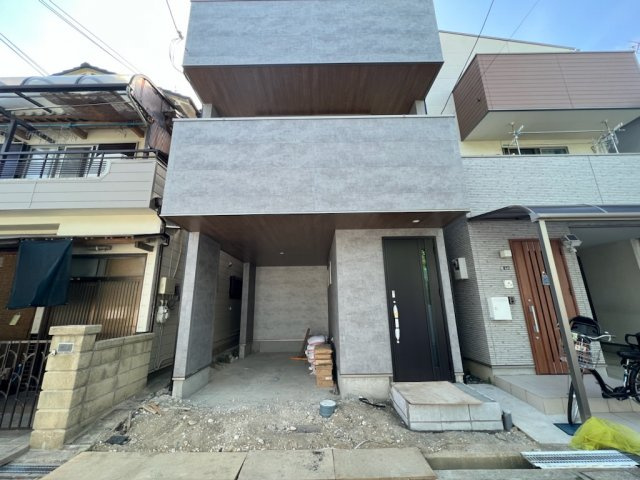 四條畷市雁屋北町　新築戸建ての外観|■オシャレな外観ですよ♪