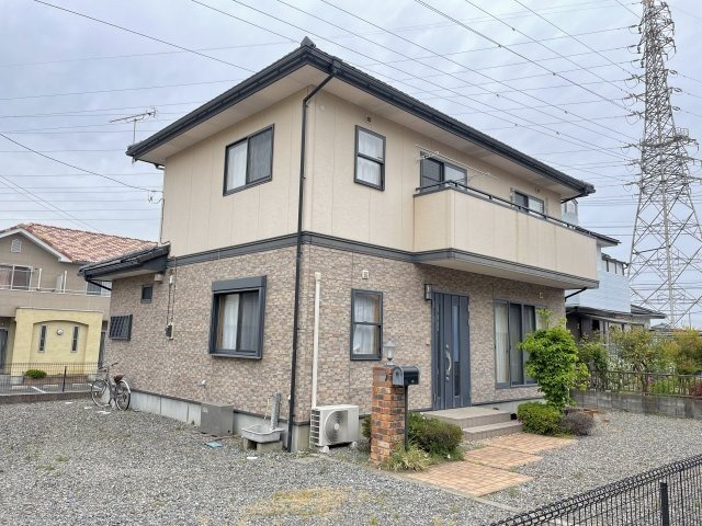 藤岡市中栗須　中古の外観|外観は落ち着いています