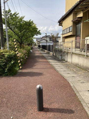 中央区南長潟　売地の周辺