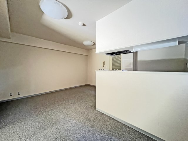 コスモプレイス西小岩の居間・リビング