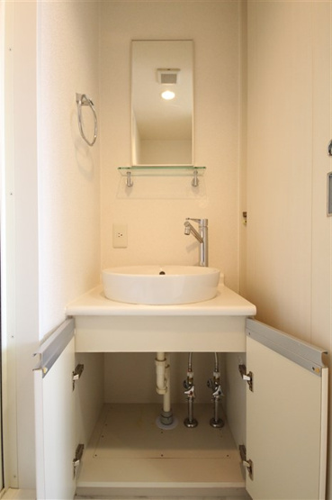 【独立洗面台】 | CITY　SPIRE十三東